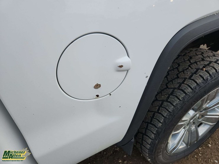 2017-gmc-sierra-1500-image-40