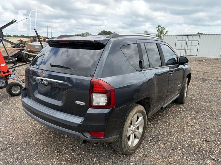 2014-jeep-compass-image-5