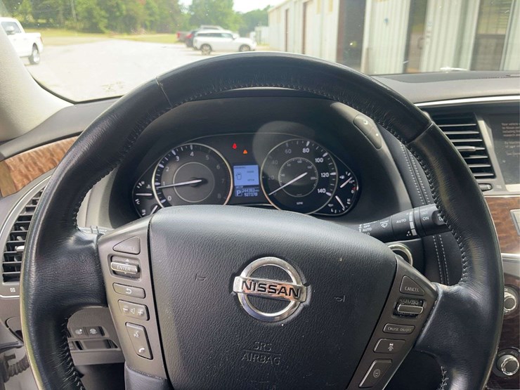 2019-nissan-armada-image-10
