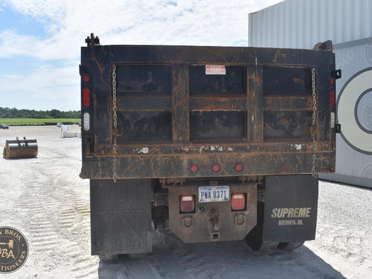 2012-international-durastar-4400-image-5