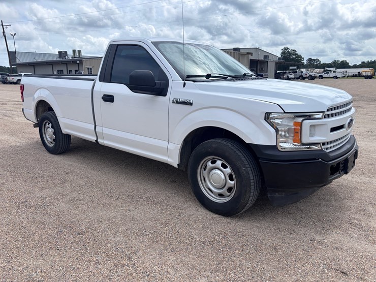 2017-ford-f150-image-2