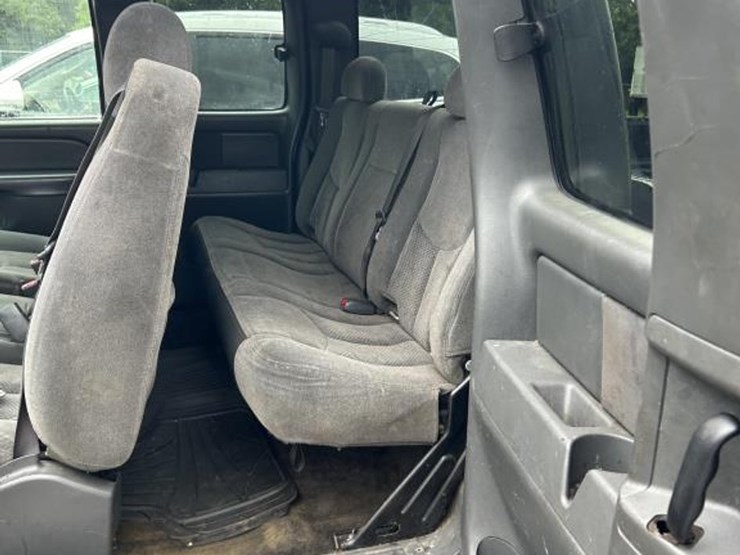 2006-chevrolet-silverado-1500-z71-image-16