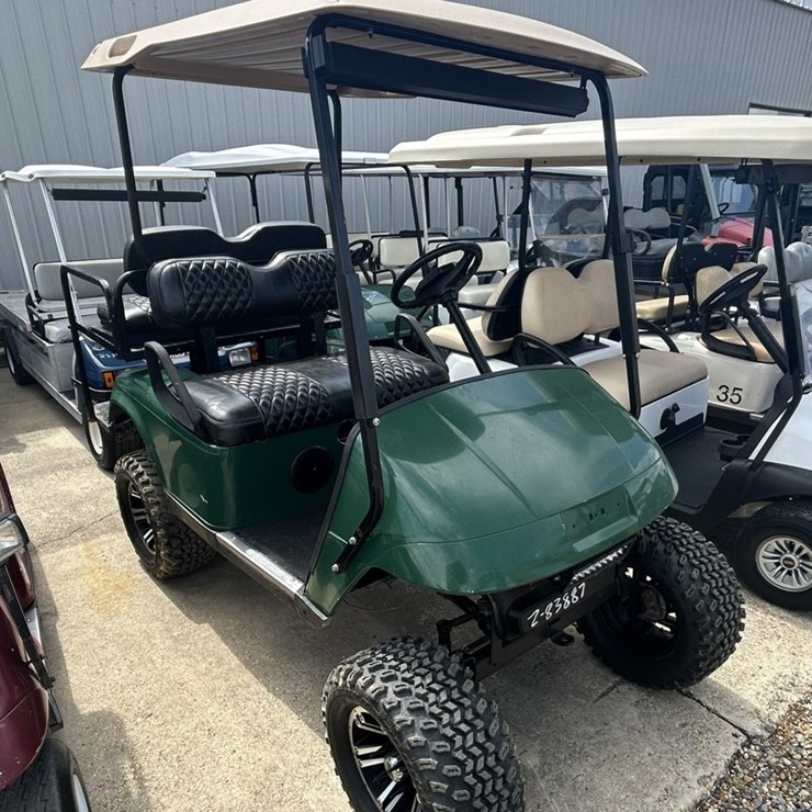 #76 • EZ GO GOLF CART | NO TITLE