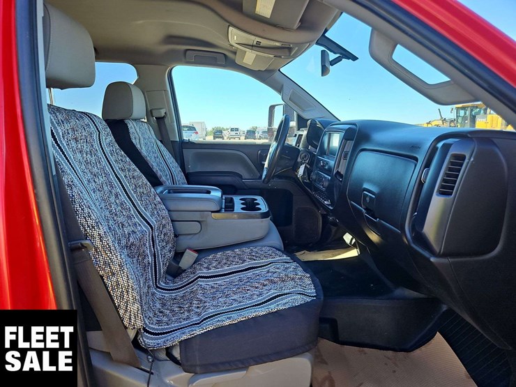 2019-chevrolet-silverado-3500hd-image-36