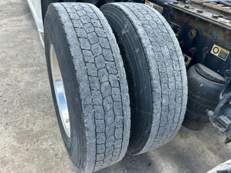 2020-kenworth-t680-image-71