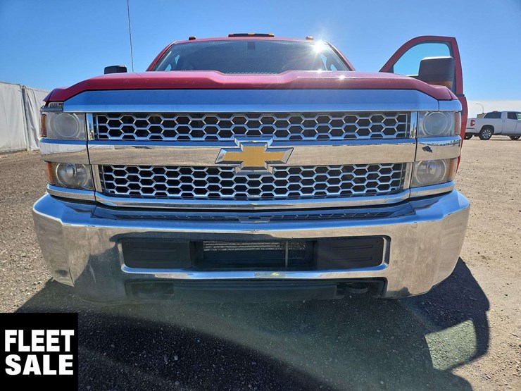 2019-chevrolet-silverado-3500hd-image-22