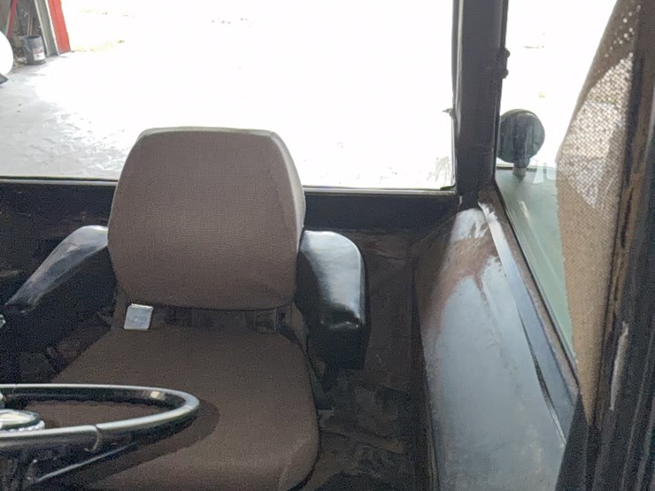 john-deere-4440-image-42