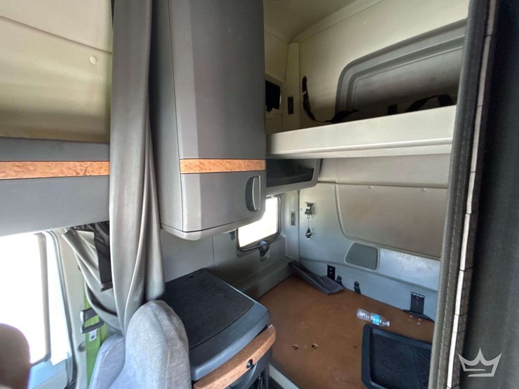 2015-international-prostar-image-22