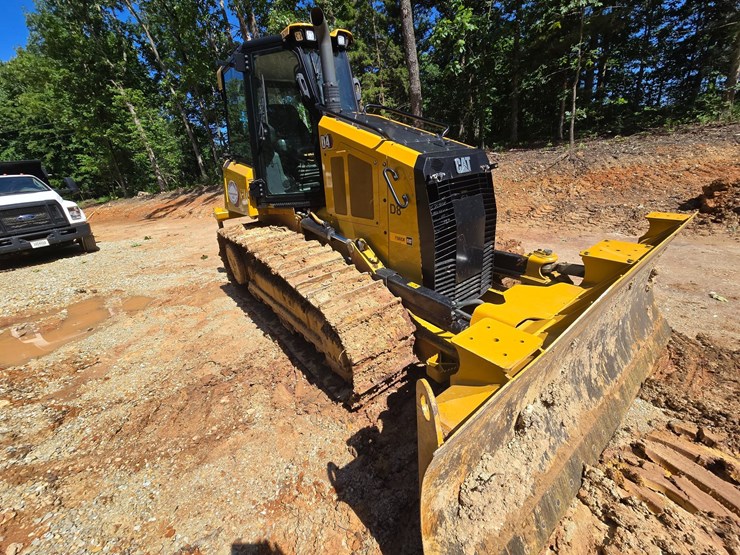 caterpillar-d4-image-18
