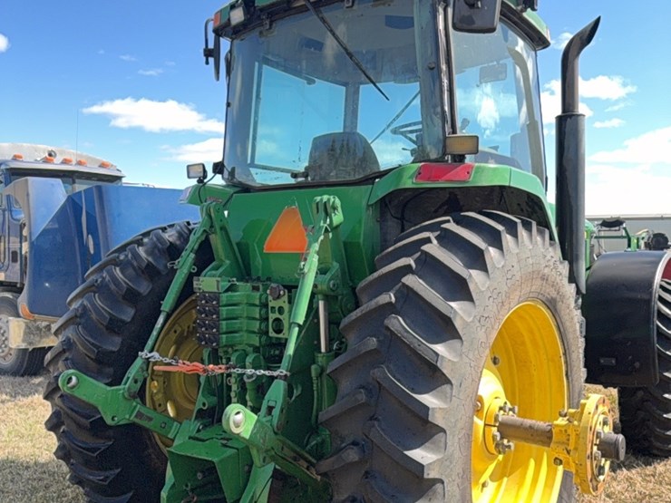 john-deere-8100-image-20