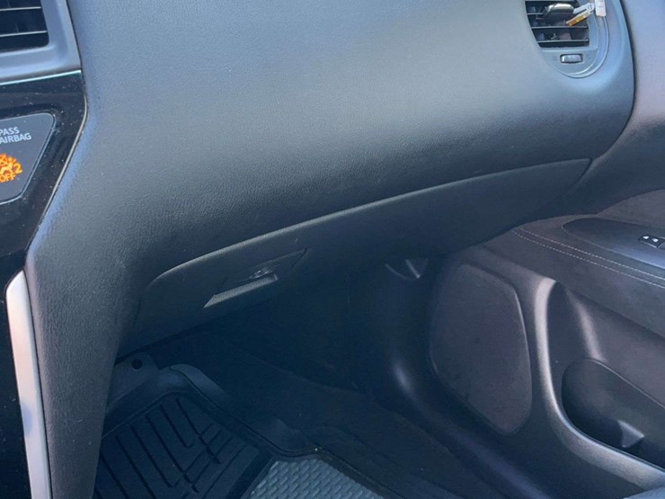 2016-nissan-pathfinder-image-12