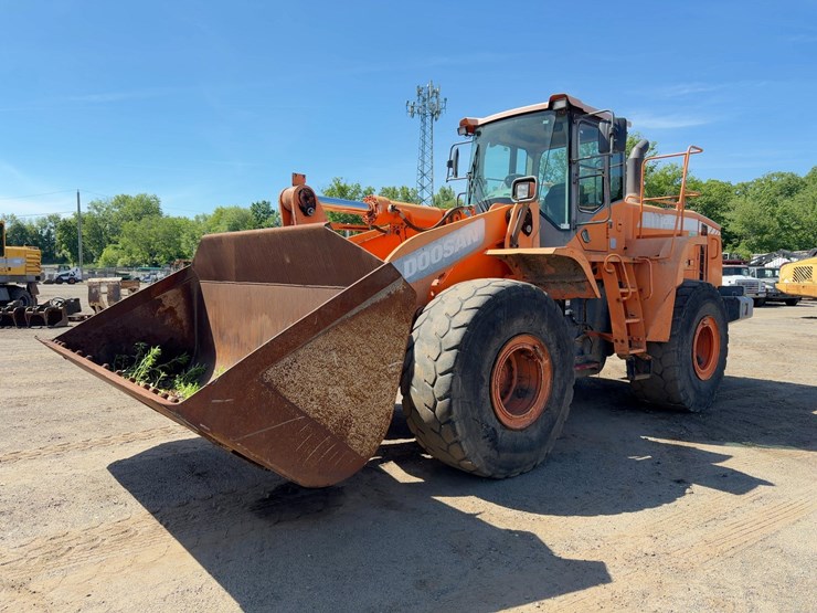 2015-doosan-dl450-3-image-1