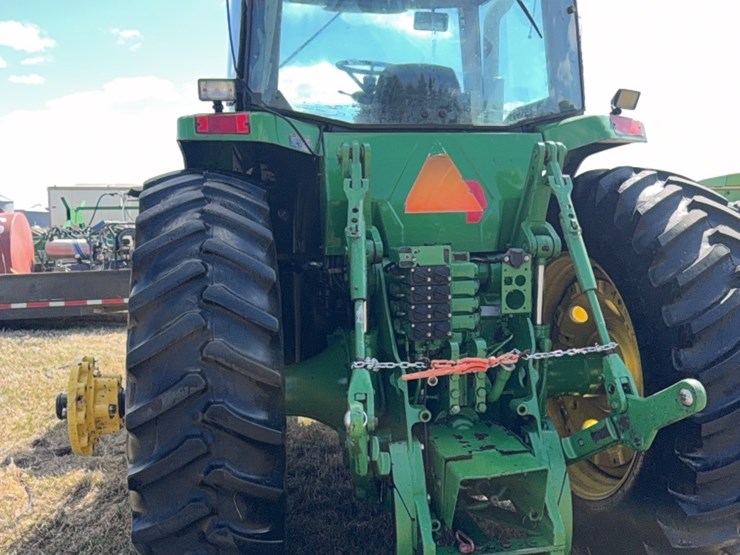 john-deere-8100-image-14