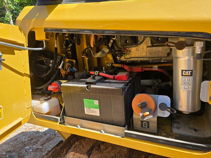 caterpillar-d4-image-66