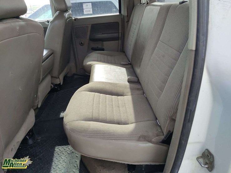 2009-dodge-ram-2500-image-11