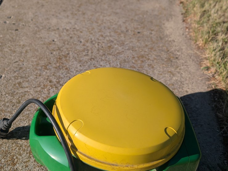 john-deere-7000-image-3