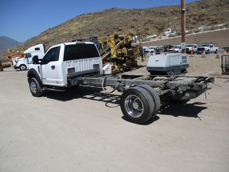 2019-ford-f550-xl-sd-image-4