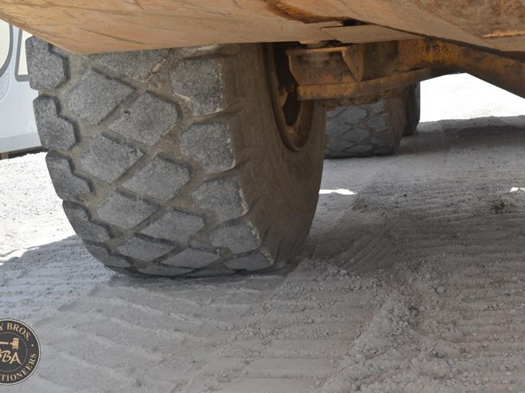 2006-volvo-a40d-image-55