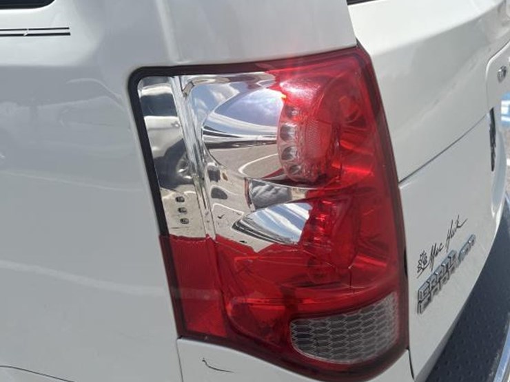 2012-dodge-caravan-image-9