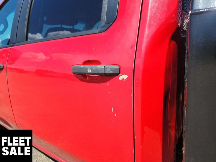 2020-chevrolet-silverado-3500hd-image-43