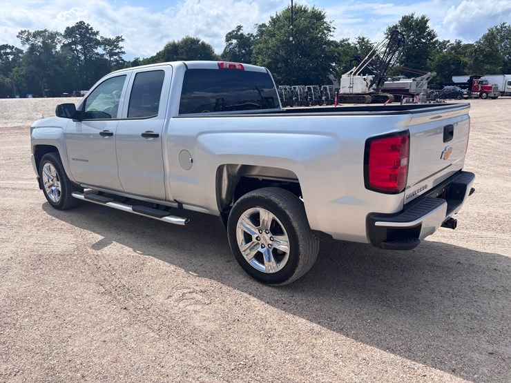 2017-chevrolet-1500-image-4