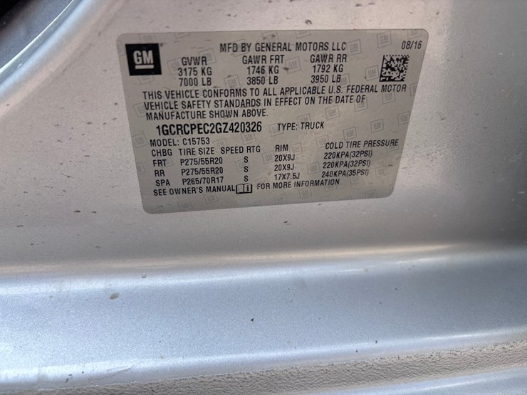 2017-chevrolet-1500-image-12