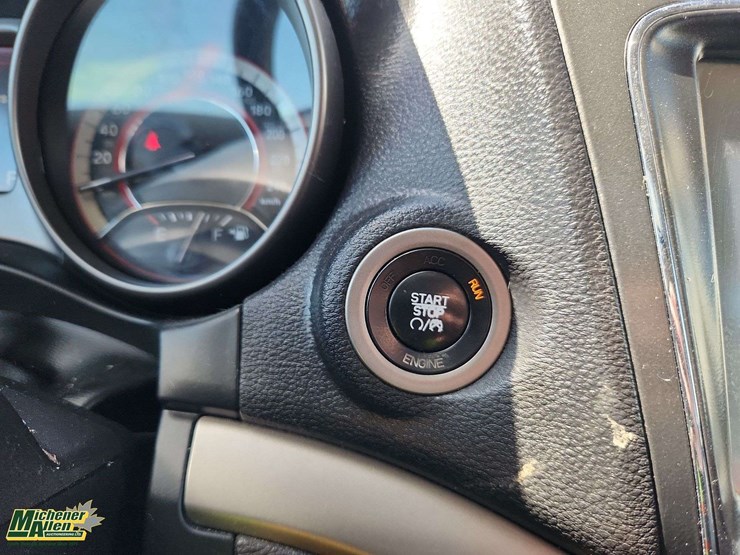 2015-dodge-journey-image-25