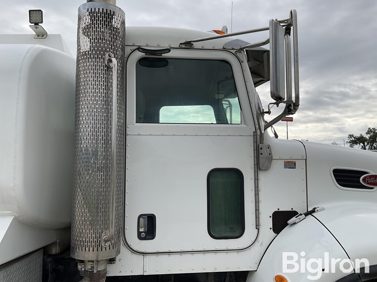 2008-peterbilt-340-image-17