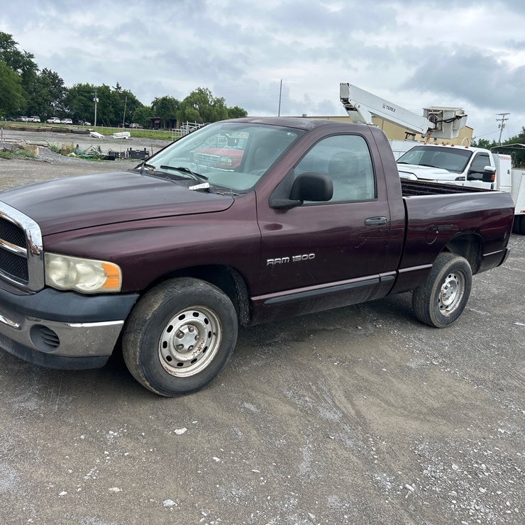 2004 DODGE RAM 1500