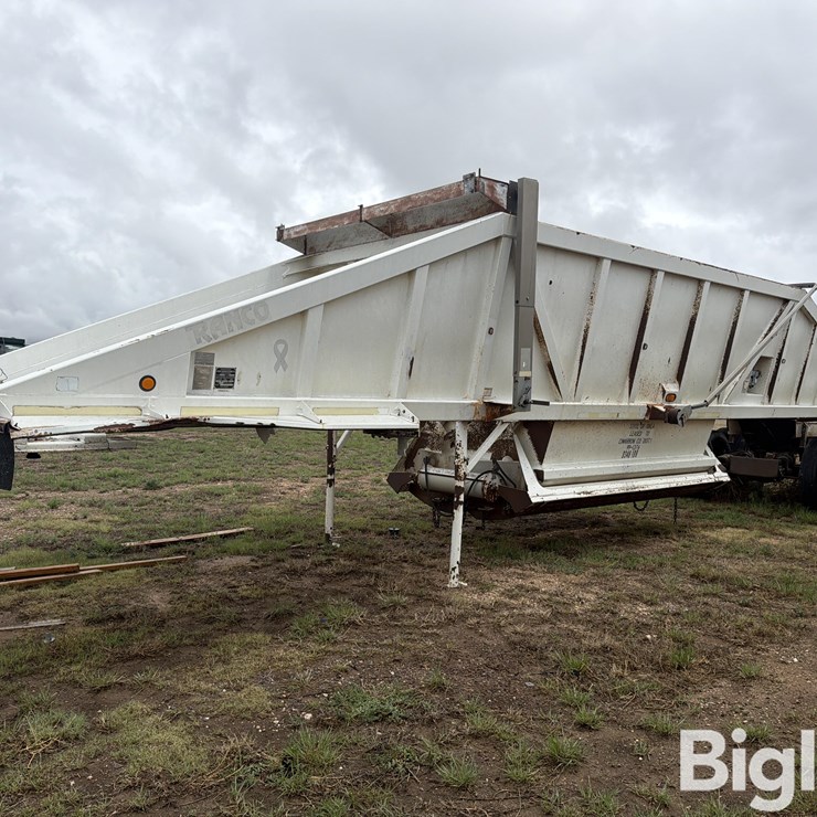 1996 Ranco T/A Dump Trailer