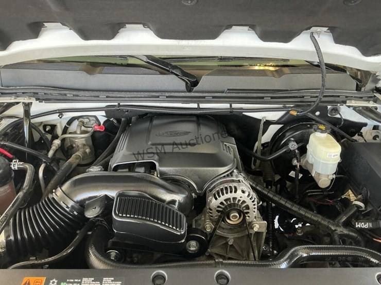 2013-chevrolet-silverado-1500-image-10
