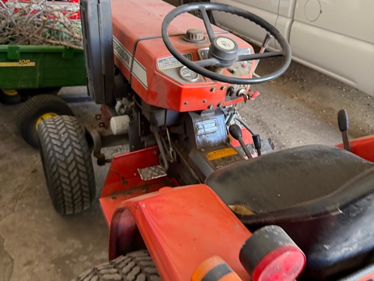 massey-ferguson-1010-image-21