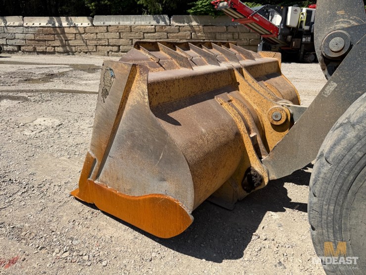 deere-724k-image-12