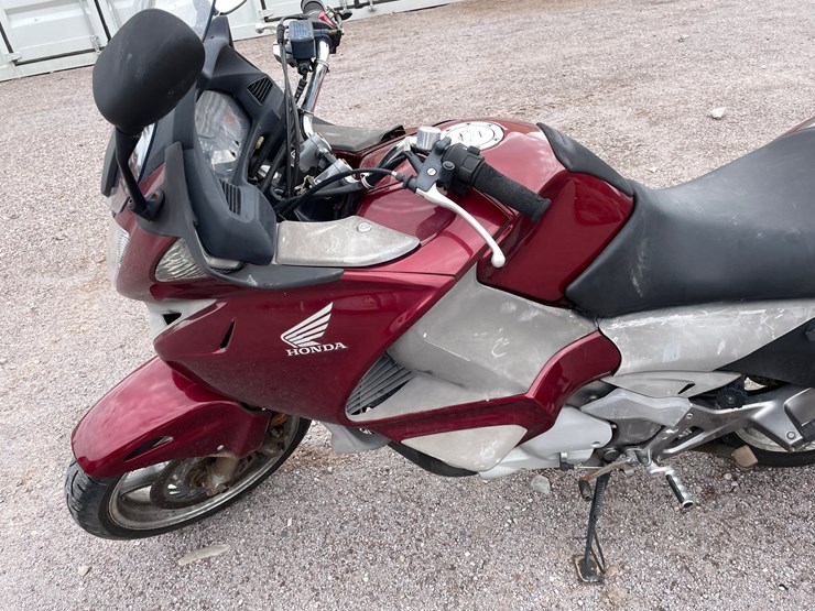 #213-•-2010-honda-touring-(has-a-nm-title)-image-4