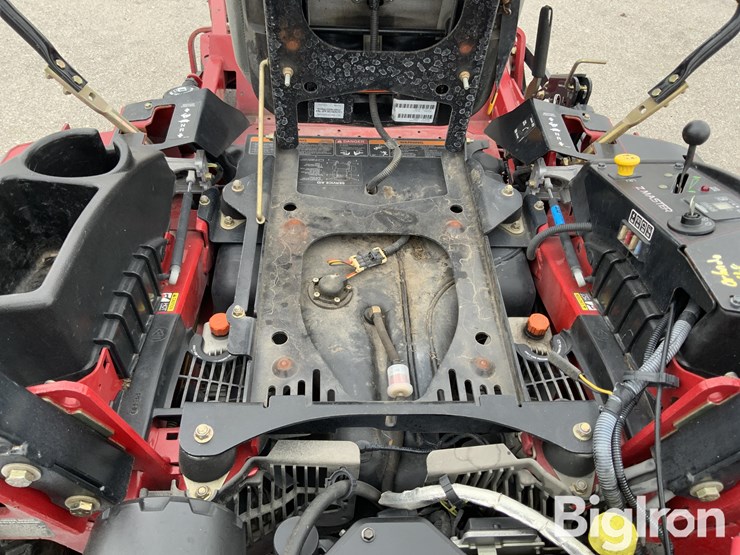 massey-ferguson-730-image-10