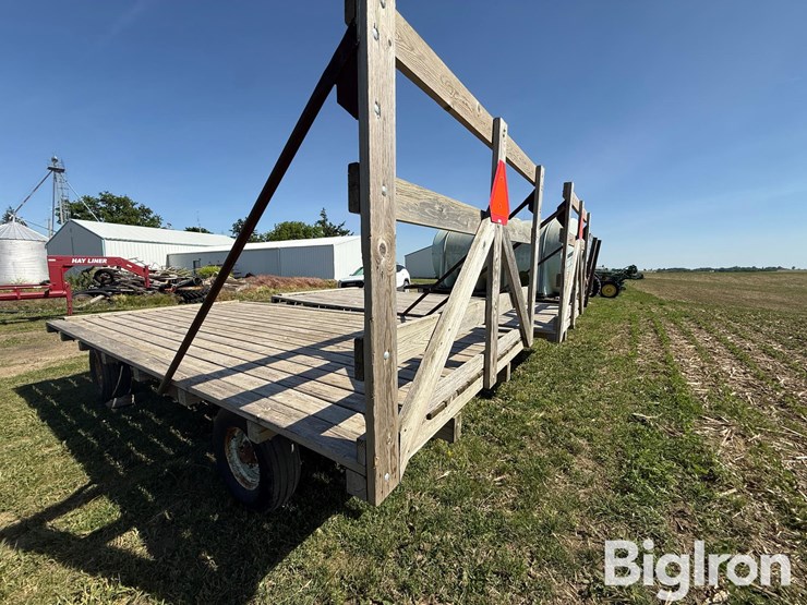 16'-hay-rack-on-westendorf-running-gear-image-7