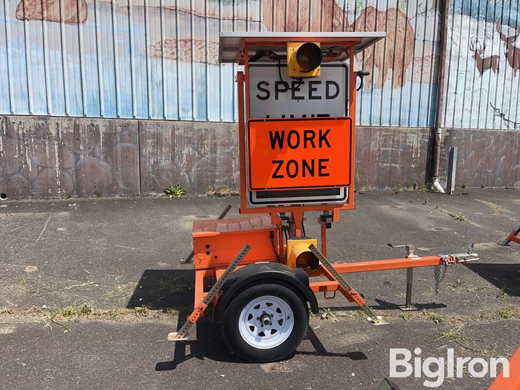 2023-wanco-traffic-control-trailered-speed-limit-sign-image-4