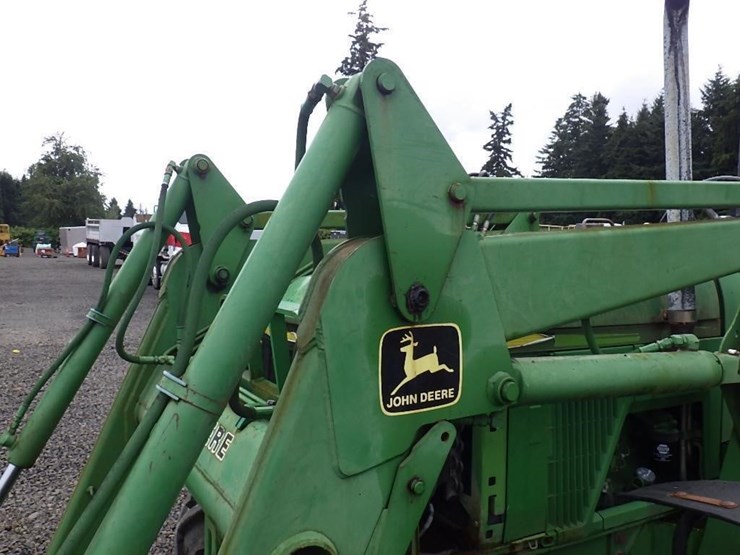 john-deere-210-image-12