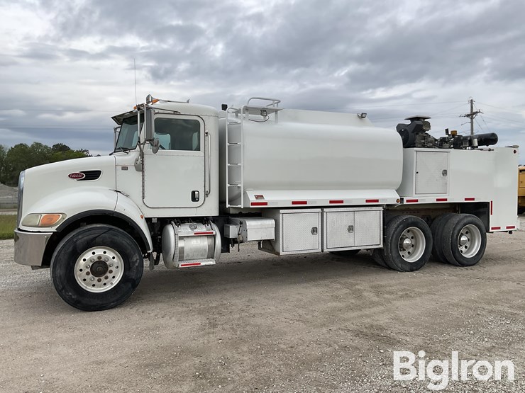 2008-peterbilt-340-image-1