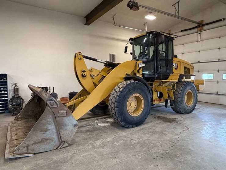 caterpillar-938-image-1