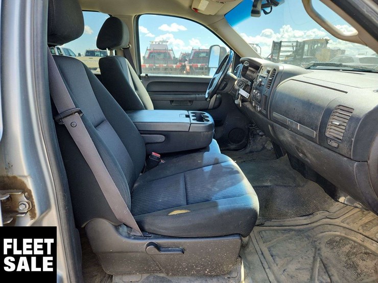 2012-gmc-sierra-3500hd-image-15