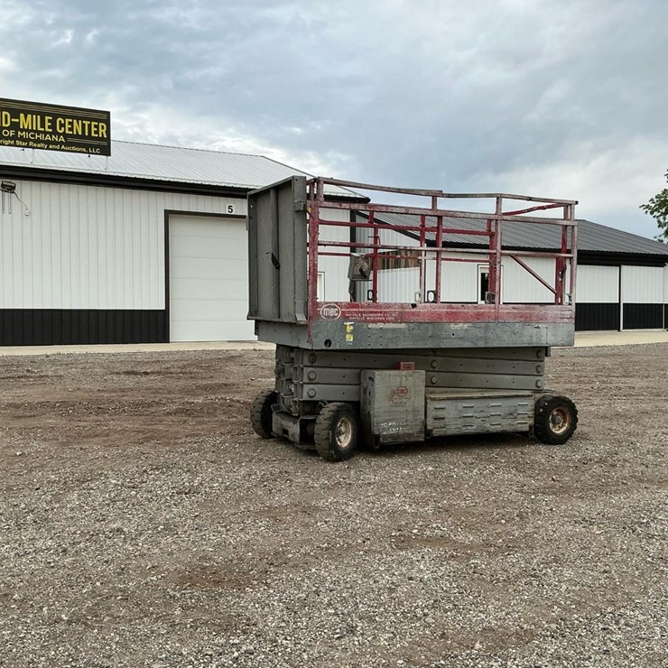 #1301 • Mec 254HT Scissor Lift