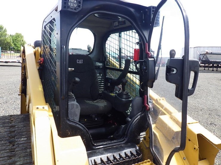 caterpillar-279d-image-22