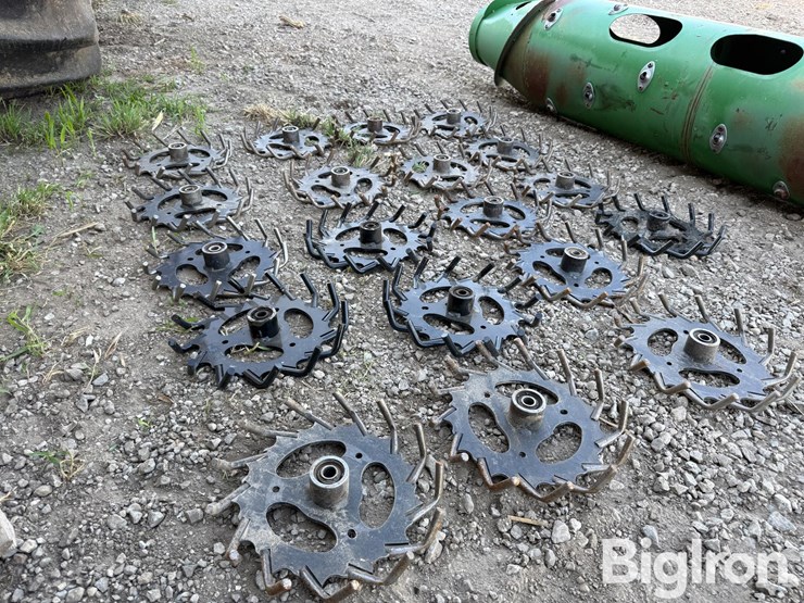 schlagel-pw-193nt-posi-close-closing-wheels-image-5