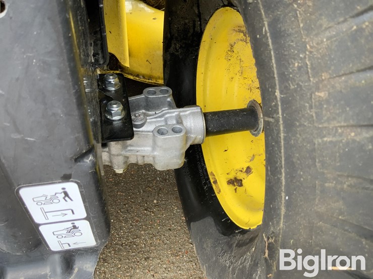 2012-john-deere-s160-image-16