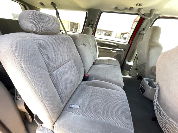 2002-ford-excursion-image-96