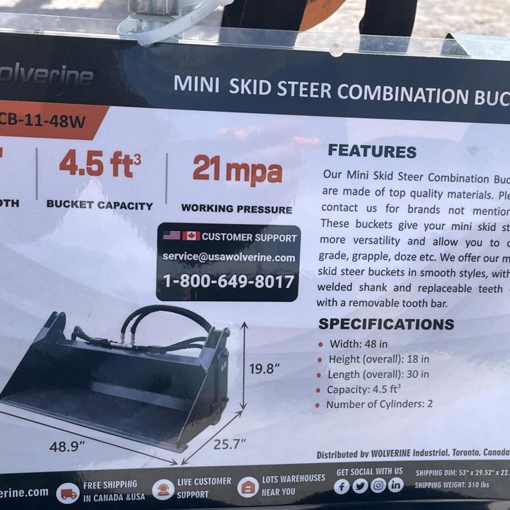 #2775 • Unused 2026 Mini Skid Steer Combination Bucket Attachments