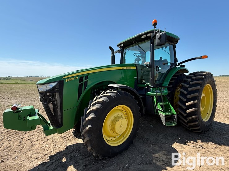 2012-john-deere-8285r-image-1
