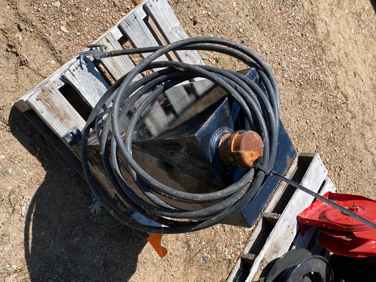 #7447-•-www-engineering-k8e1-fuel-tank-(antigo,-wi)-image-3