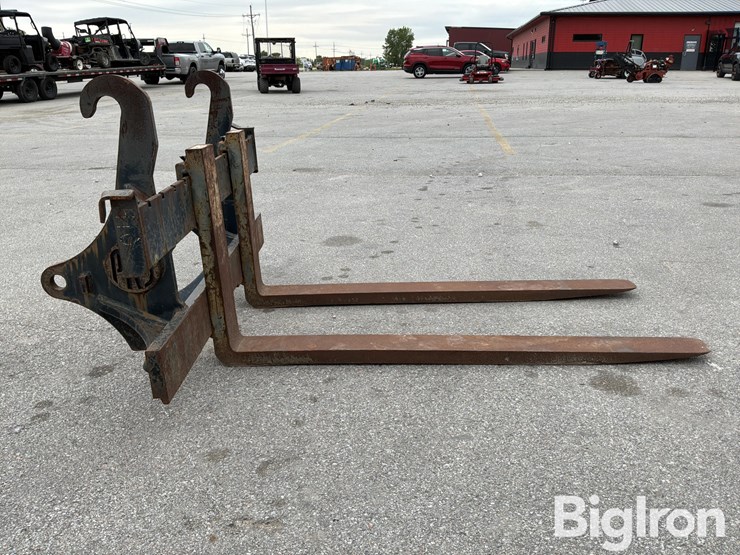 massey-ferguson-730-image-4